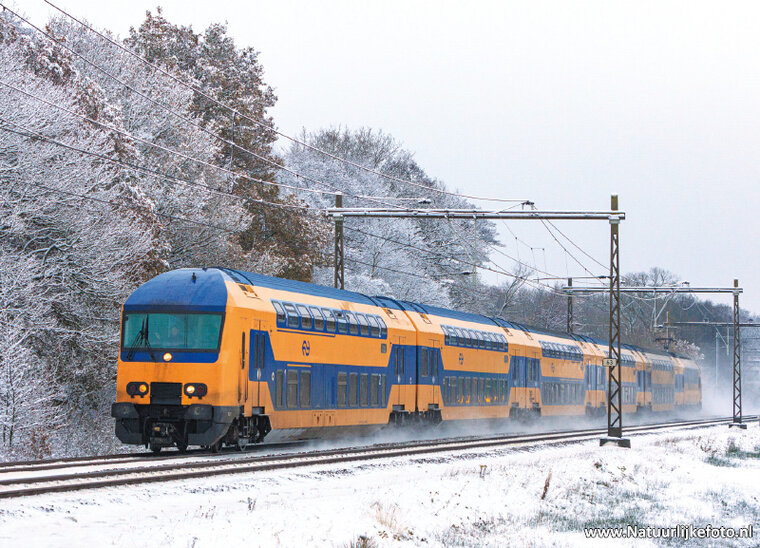 Postcard NS double-decker train (0813)