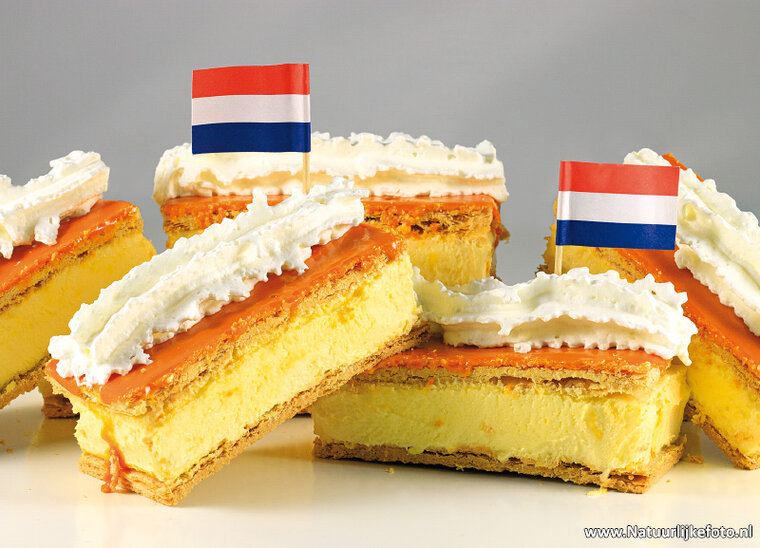 Orange tompoucen food postcard (0645)
