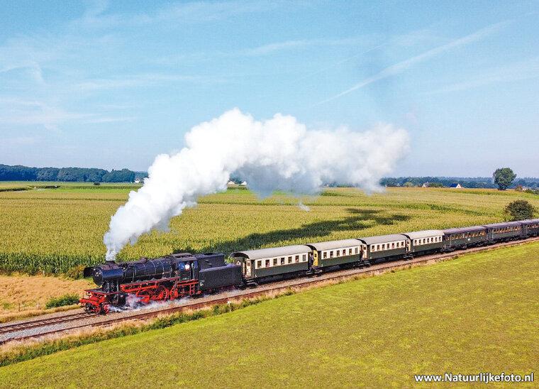 postcard Veluwsche steam train (0673)