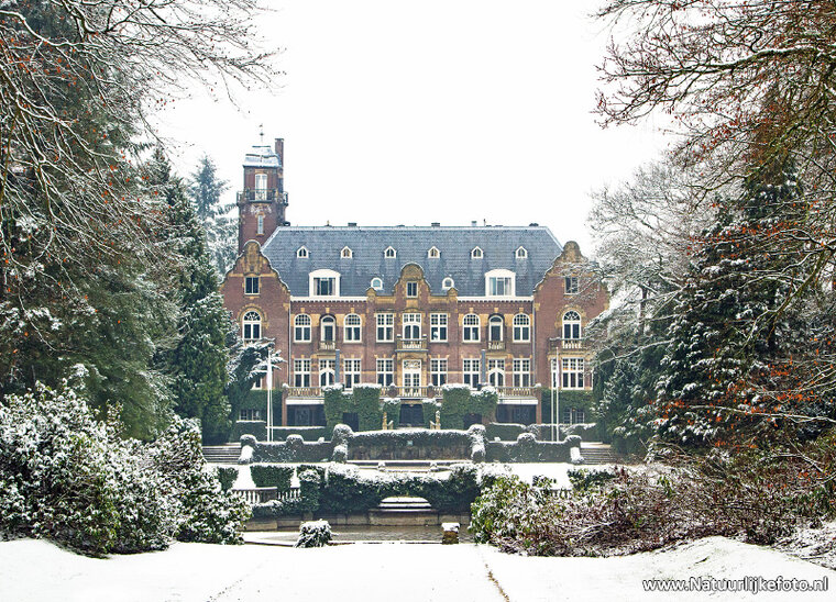 postcard Hooge Vuursche castle (0557)