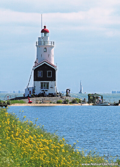 Paard van Marken lighthouse postcard (0255)  Paard van Marken lighthouse postcard (0255)
