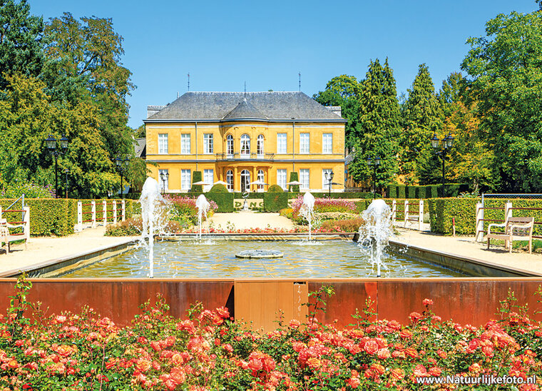 postcard castle Oost in Valkenburg